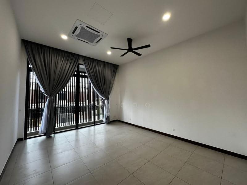 2-storey Terraced House for Sale in Puteri Harbour (Iskandar Puteri (Nusajaya)) - SK GOO - Living Room - PropertyGuru.com.my