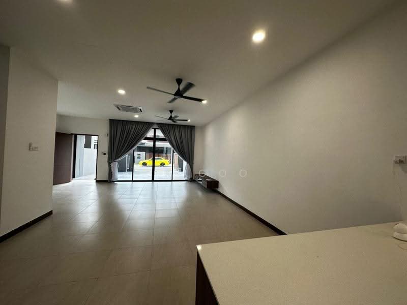 2-storey Terraced House for Sale in Puteri Harbour (Iskandar Puteri (Nusajaya)) - SK GOO - Living Room - PropertyGuru.com.my