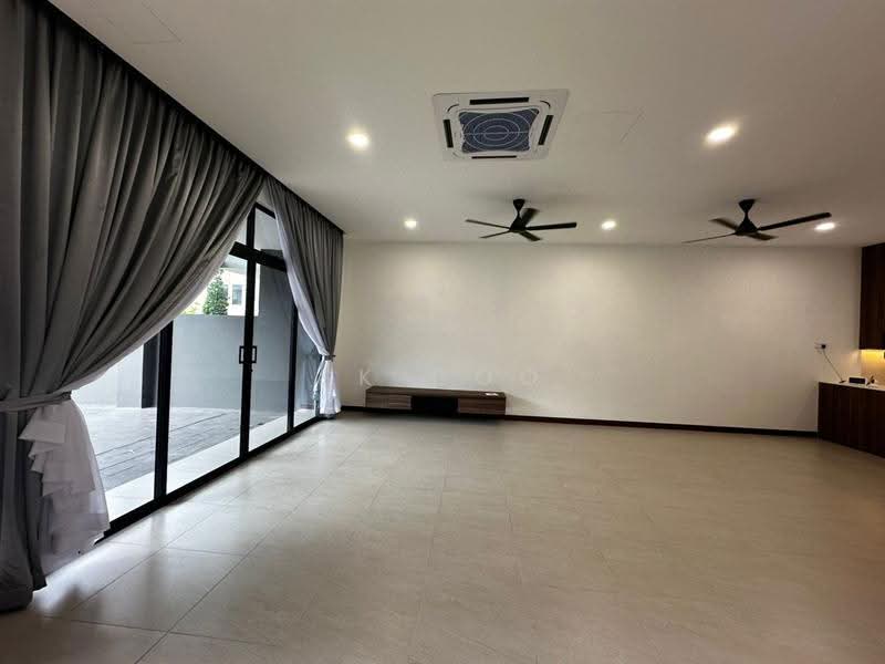 2-storey Terraced House for Sale in Puteri Harbour (Iskandar Puteri (Nusajaya)) - SK GOO - Living Room - PropertyGuru.com.my