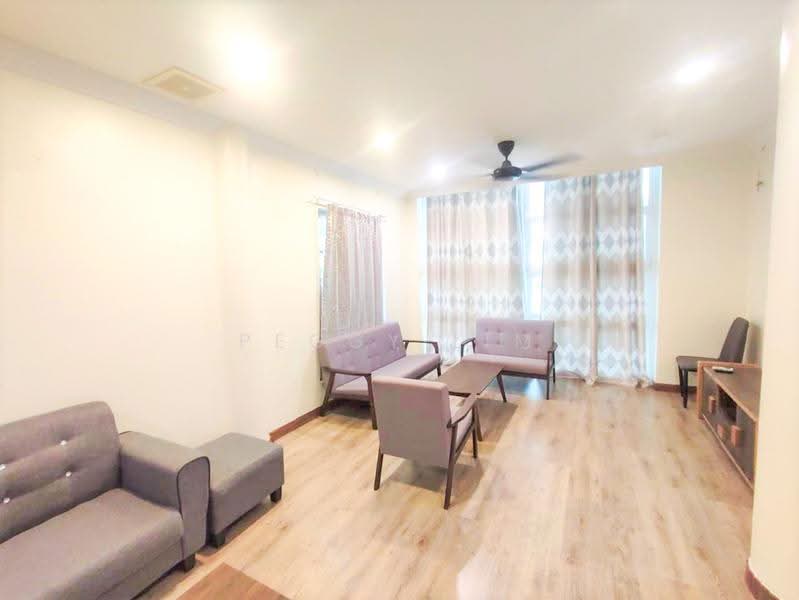 Bungalow House untuk Disewa di Shah Alam (Selangor) - Peggy Lim - Living Room - PropertyGuru.com.my