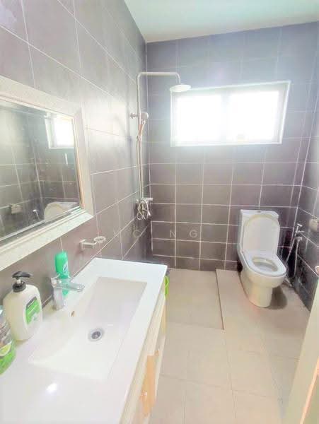 Bungalow House for Rent in Shah Alam (Selangor) - KC Ng - Bathroom - PropertyGuru.com.my
