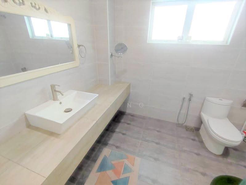 Bungalow House for Rent in Shah Alam (Selangor) - KC Ng - Bathroom - PropertyGuru.com.my