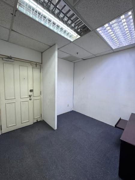 Office for Rent in KLCC (KL City Centre) - Kweenie Chong - Interior - PropertyGuru.com.my