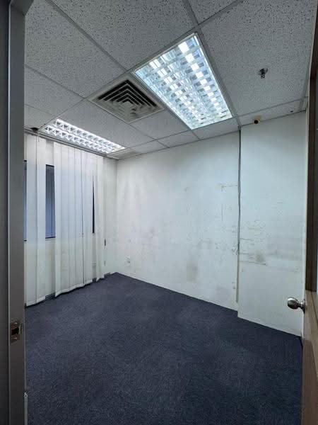 Office for Rent in KLCC (KL City Centre) - Kweenie Chong - Interior - PropertyGuru.com.my