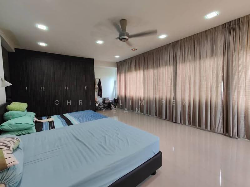 Rumah Berkembar untuk Dijual di Bandar Sungai Long (Selangor) - Chris Lim Pek Yean - Bedroom - PropertyGuru.com.my