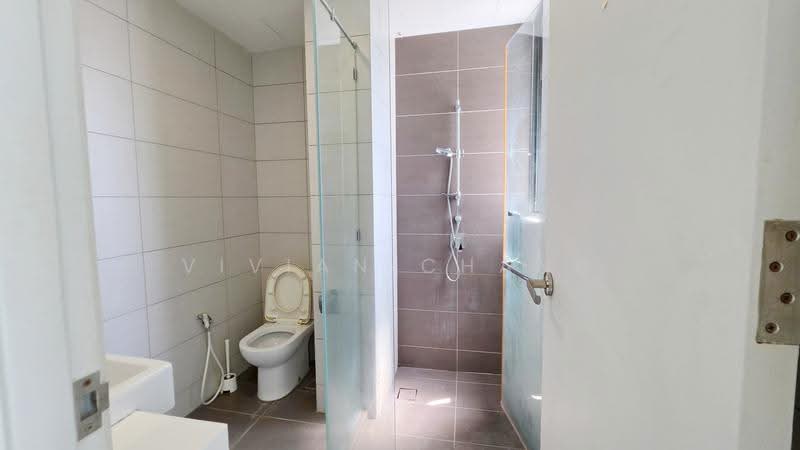 Kondominium untuk Dijual di The Light Linear - Vivian Chang - Bathroom - PropertyGuru.com.my