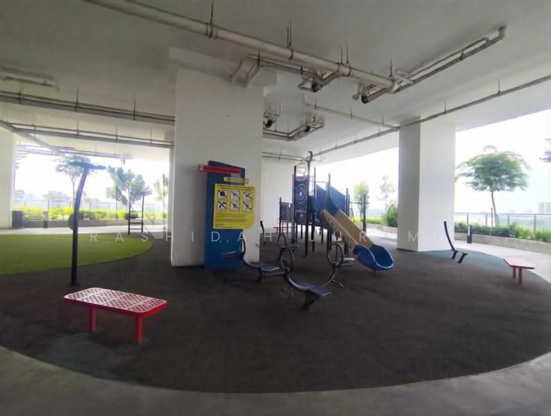 Kediaman Servis untuk Dijual di Serviced Residence @ The Louvre @ Country Heights - Rashidah Juremi - Exterior - PropertyGuru.com.my
