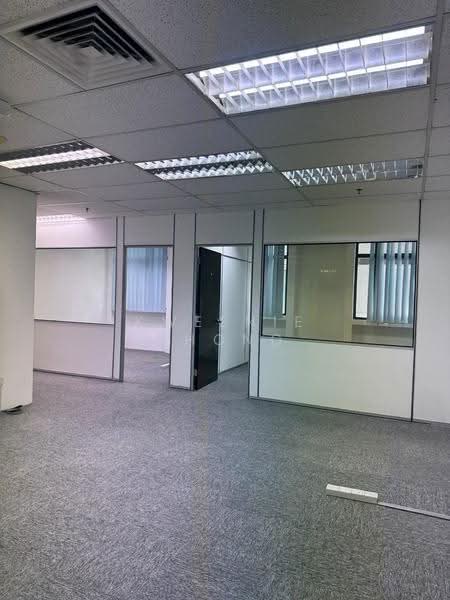 Office for Rent in KLCC (KL City Centre) - Kweenie Chong - Interior - PropertyGuru.com.my