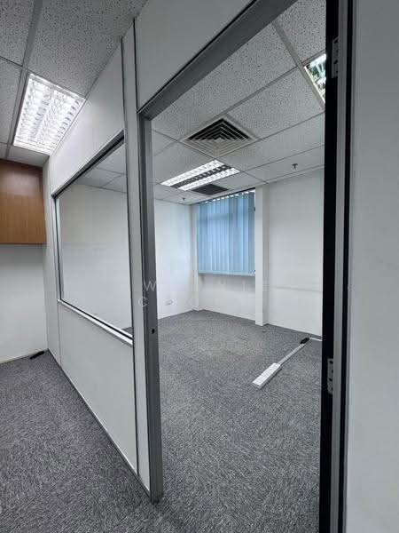 Office for Rent in KLCC (KL City Centre) - Kweenie Chong - Interior - PropertyGuru.com.my