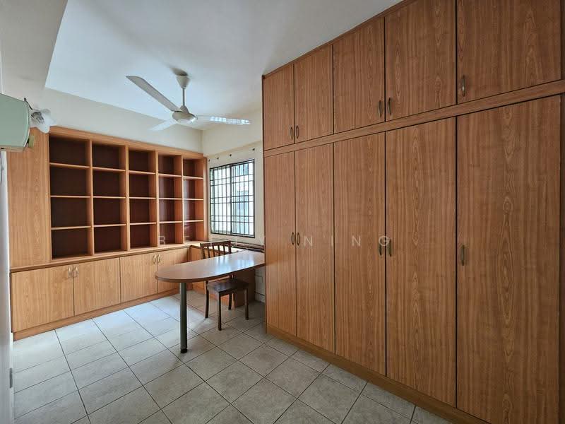 Kondominium untuk Dijual di Ken Damansara - Betty Ning - Study - PropertyGuru.com.my