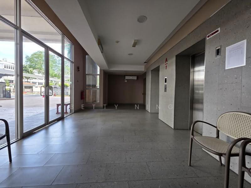 Kondominium untuk Dijual di Ken Damansara - Betty Ning - Entrance - PropertyGuru.com.my