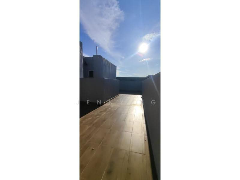 Pangsapuri untuk Disewa di Nadayu 801 - Jenny Ng - Roof - PropertyGuru.com.my