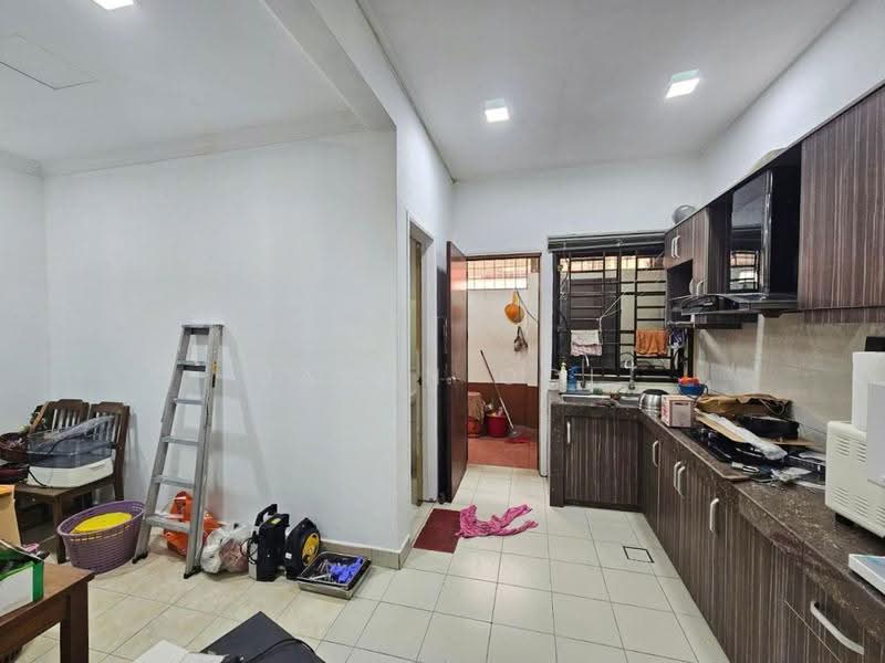 2-storey Terraced House for Sale in Putra Avenue (Subang Jaya) - Jason Ooi - Kitchen - PropertyGuru.com.my