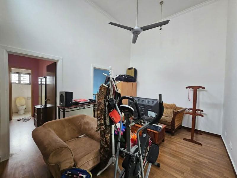 2-storey Terraced House for Sale in Putra Avenue (Subang Jaya) - Jason Ooi - Living Room - PropertyGuru.com.my