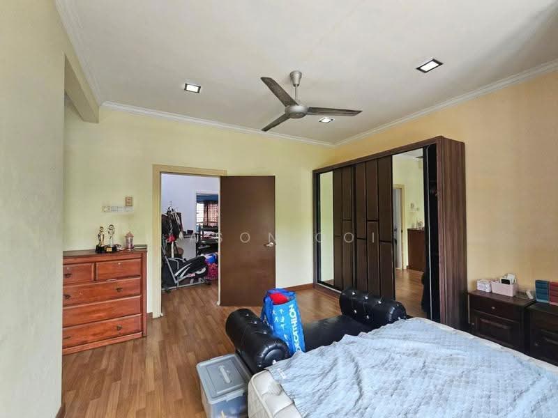 2-storey Terraced House for Sale in Putra Avenue (Subang Jaya) - Jason Ooi - Bedroom - PropertyGuru.com.my