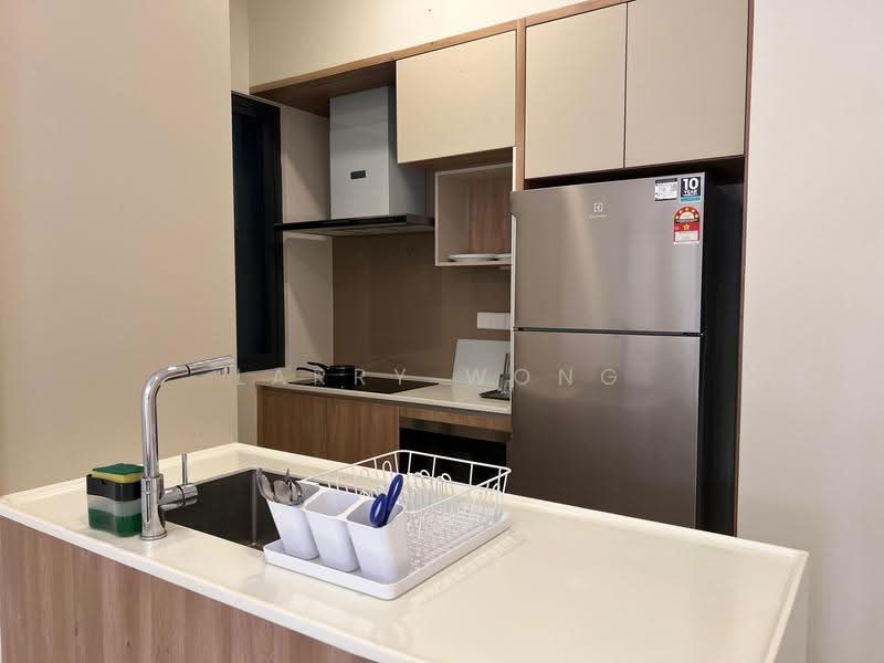 Kediaman Servis untuk Dijual di Millerz Square Serviced Residence - Larry Wong - Kitchen - PropertyGuru.com.my