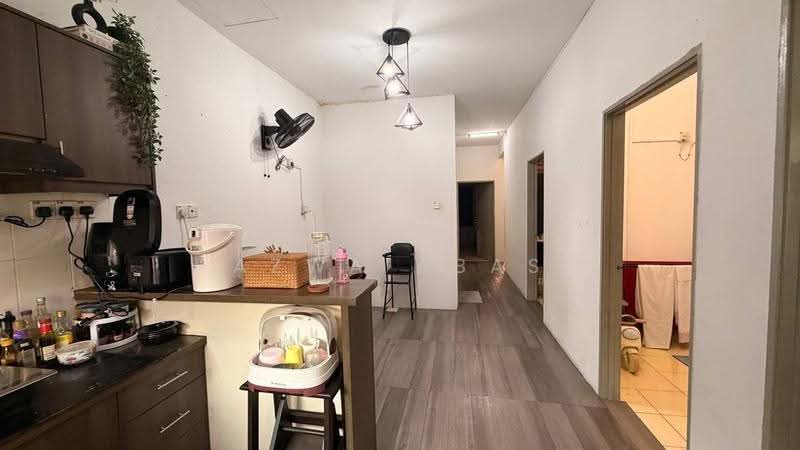 1-storey Terraced House for Sale in Shah Alam (Selangor) - Azwa Abas - Kitchen - PropertyGuru.com.my