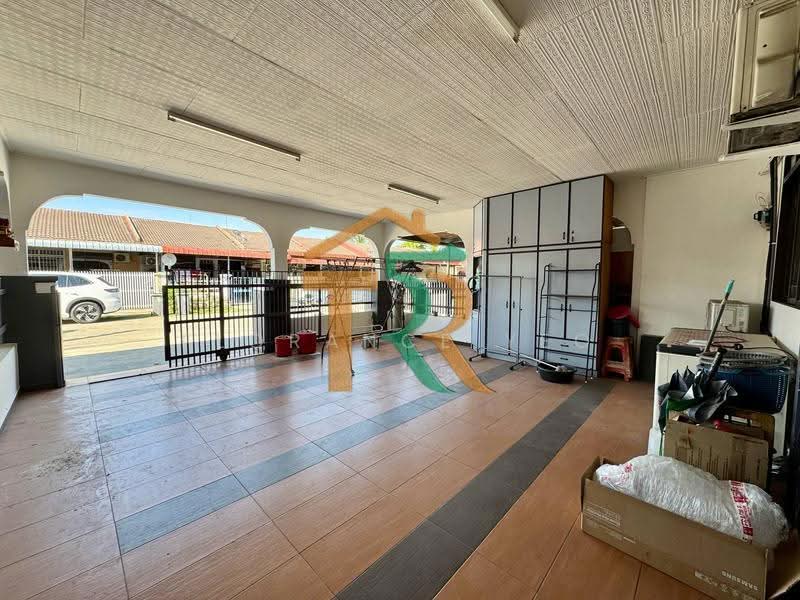 1-storey Terraced House for Sale in Taman Fajar (Bakri) - Florance Yeo - Exterior - PropertyGuru.com.my