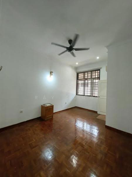 Rumah Teres 2-Tingkat untuk Disewa di Taman Suria (Johor Bahru) - Ray Tung - Interior - PropertyGuru.com.my