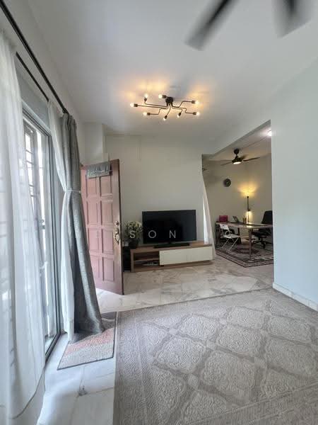 Rumah Teres 2-Tingkat untuk Dijual di Putra Heights (Subang Jaya) - Nelson Ng - Living Room - PropertyGuru.com.my