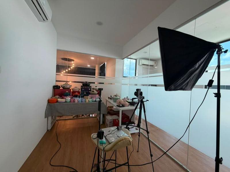 Factory for Sale in Eco Business Park 1 (Johor Bahru) - Suenn Low - Interior - PropertyGuru.com.my