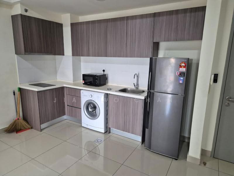 Kediaman Servis untuk Dijual di HYVE - Jia Hao Chan - Kitchen - PropertyGuru.com.my