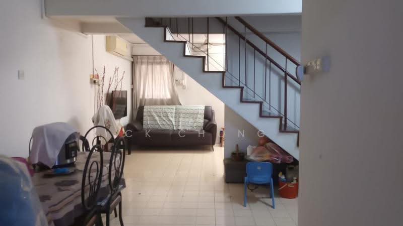 Rumah Teres 2-Tingkat untuk Disewa di Taman Castlefield (Sri Petaling) - CK Chong - Living Room - PropertyGuru.com.my