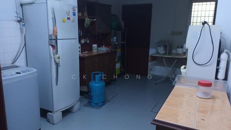 Rumah Teres 2-Tingkat untuk Disewa di Taman Castlefield (Sri Petaling) - CK Chong - Kitchen - PropertyGuru.com.my