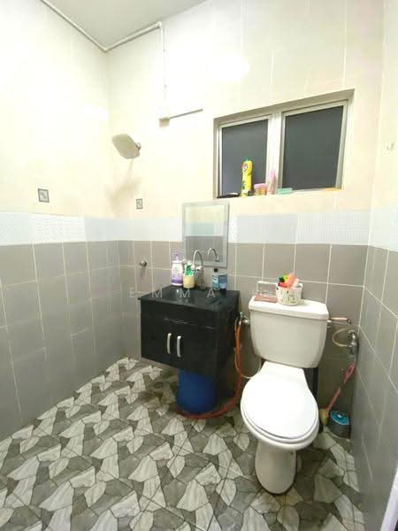Condominium for Sale at De Rozelle - Emma R - Bathroom - PropertyGuru.com.my