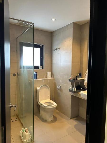 Rumah Bandar untuk Dijual di Sunway Spk (Kuala Lumpur) - Raymond Chiang - Bathroom - PropertyGuru.com.my