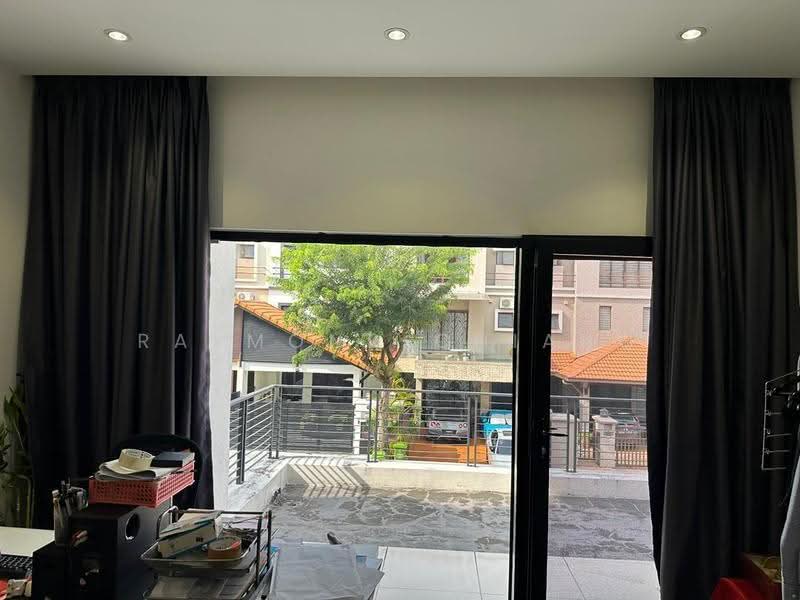 Rumah Bandar untuk Dijual di Sunway Spk (Kuala Lumpur) - Raymond Chiang - Balcony - PropertyGuru.com.my