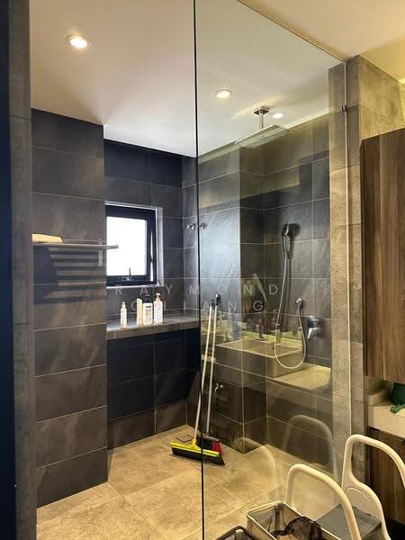 Rumah Bandar untuk Dijual di Sunway Spk (Kuala Lumpur) - Raymond Chiang - Bathroom - PropertyGuru.com.my