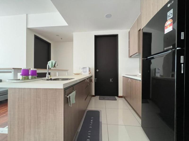 Service Residence for Sale at The Tamarind - Vincent Koay - Kitchen - PropertyGuru.com.my