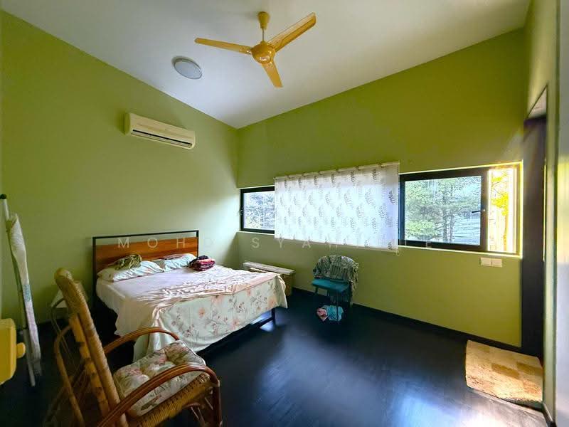 3-storey Terraced House for Sale in Melawati (Selangor) - Mohd Syahidie - Bedroom - PropertyGuru.com.my