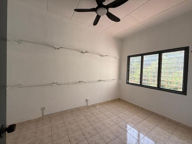 Terraced House for Sale in Bandar Kinrara Seksyen 5 (Bandar Kinrara) - Lilian Tan - Interior - PropertyGuru.com.my