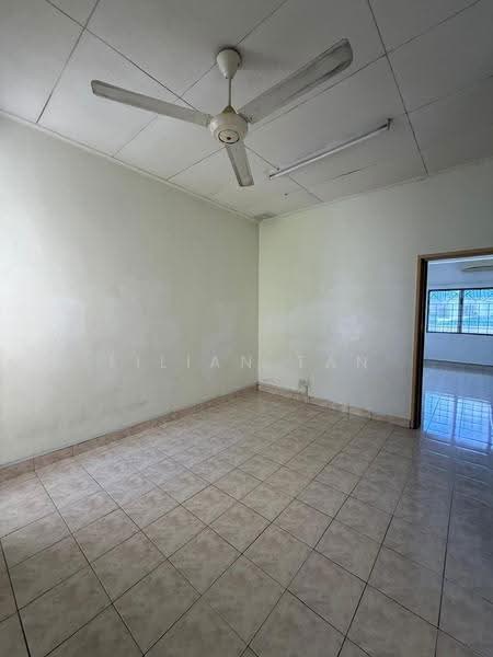 Terraced House for Sale in Bandar Kinrara Seksyen 5 (Bandar Kinrara) - Lilian Tan - Interior - PropertyGuru.com.my