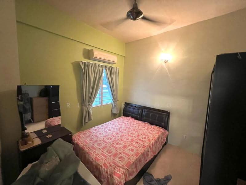 Apartment for Sale at Sri Kristal - Richard Oo - Bedroom - PropertyGuru.com.my