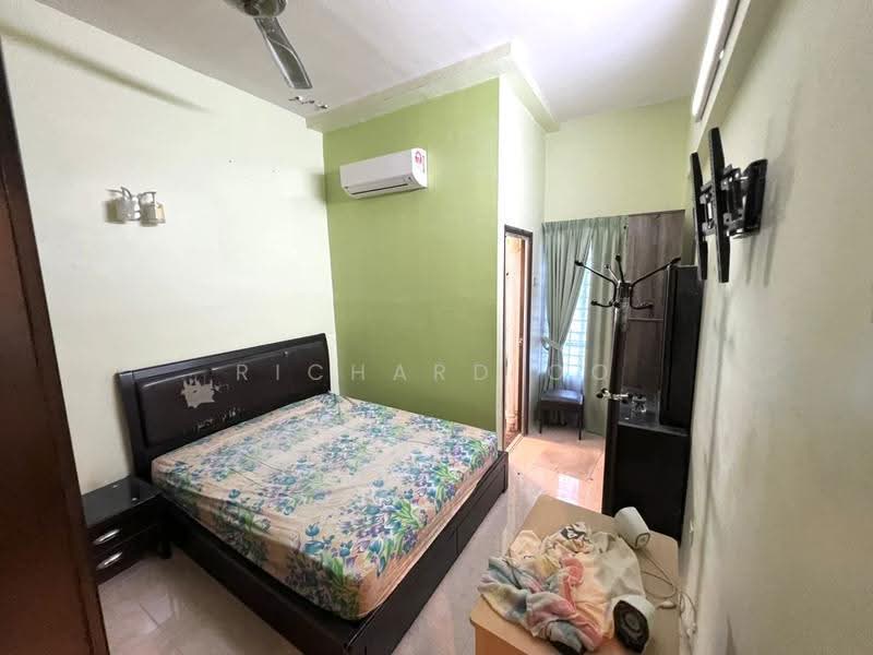 Apartment for Sale at Sri Kristal - Richard Oo - Bedroom - PropertyGuru.com.my