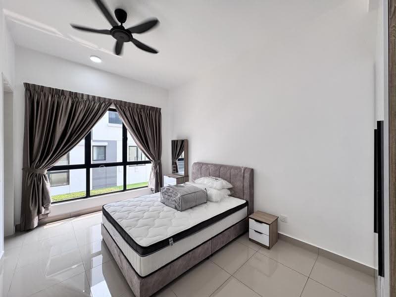 Townhouse for Rent in Eco Ardence (Setia Alam) - Clement Yew - Bedroom - PropertyGuru.com.my