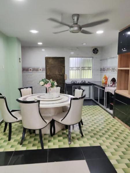 Rumah Teres 2-Tingkat untuk Dijual di Kepong (Kuala Lumpur) - Sherry Chang - Kitchen - PropertyGuru.com.my