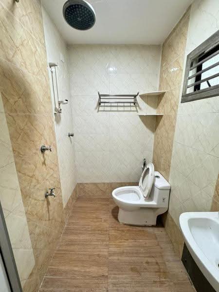 Rumah Teres 1-Tingkat untuk Dijual di Taman Perling (Perling) - Melinda Ee - Bathroom - PropertyGuru.com.my