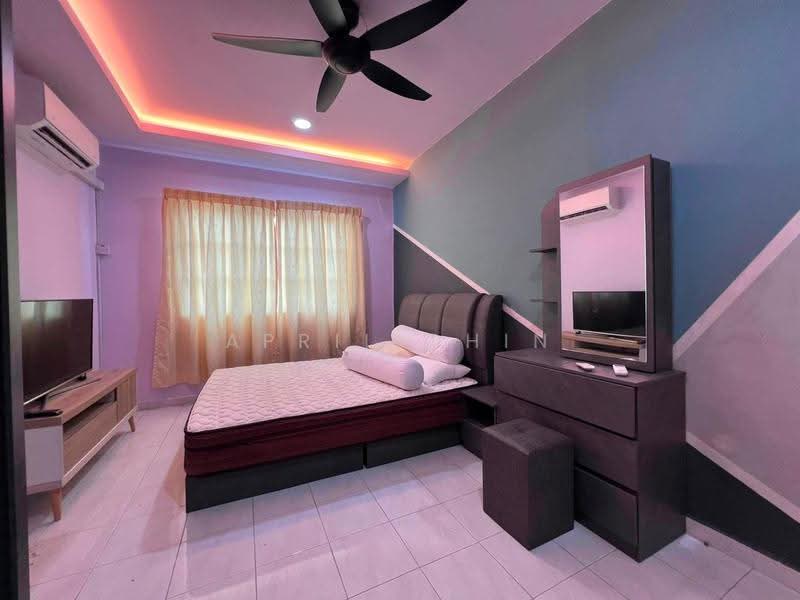 Pangsapuri untuk Disewa di Idaman Senibong - April Chin - Bedroom - PropertyGuru.com.my