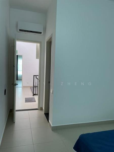 Semi-Detached House for Rent in Bandar Cassia (Batu Kawan) - Lee Yi Zheng - Corridor - PropertyGuru.com.my