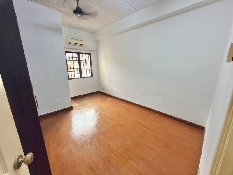 Rumah Teres 2-Tingkat untuk Dijual di Bukit Jelutong (Shah Alam) - Afiqah zaidi - Interior - PropertyGuru.com.my