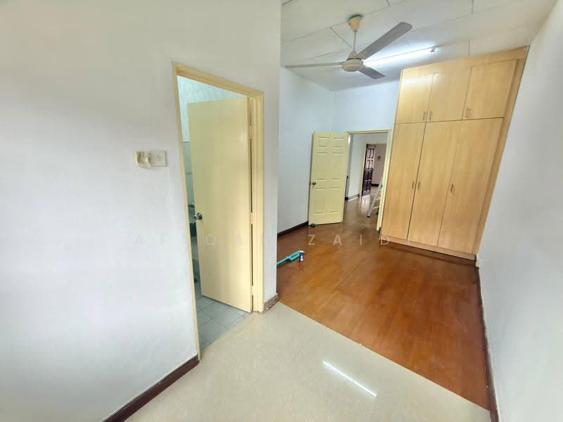 Rumah Teres 2-Tingkat untuk Dijual di Bukit Jelutong (Shah Alam) - Afiqah zaidi - Interior - PropertyGuru.com.my