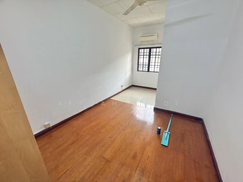 Rumah Teres 2-Tingkat untuk Dijual di Bukit Jelutong (Shah Alam) - Afiqah zaidi - Interior - PropertyGuru.com.my