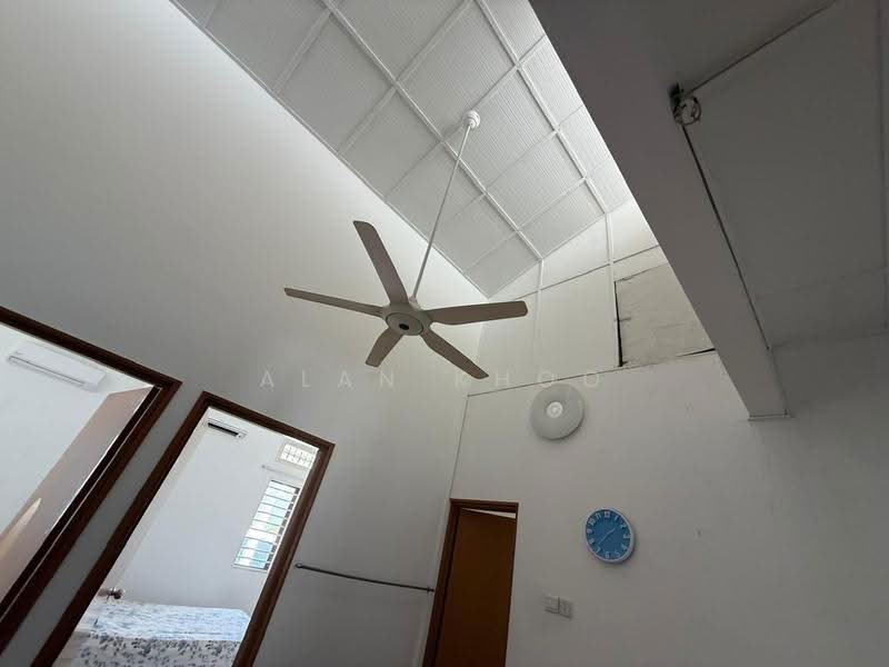 Rumah Berkembar untuk Dijual di Damansara Heights (Kuala Lumpur) - Alan Khoo - Bedroom - PropertyGuru.com.my