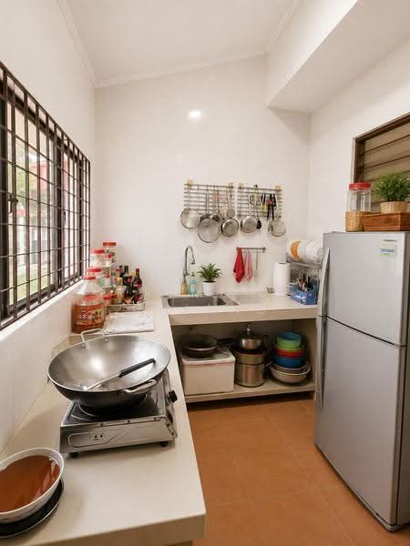 1-storey Terraced House for Sale in Kepong Baru (Kepong) - Raymond Chiang - Kitchen - PropertyGuru.com.my