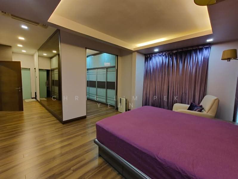 Rumah Berkembar untuk Dijual di Bandar Sungai Long (Selangor) - Chris Lim Pek Yean - Bedroom - PropertyGuru.com.my