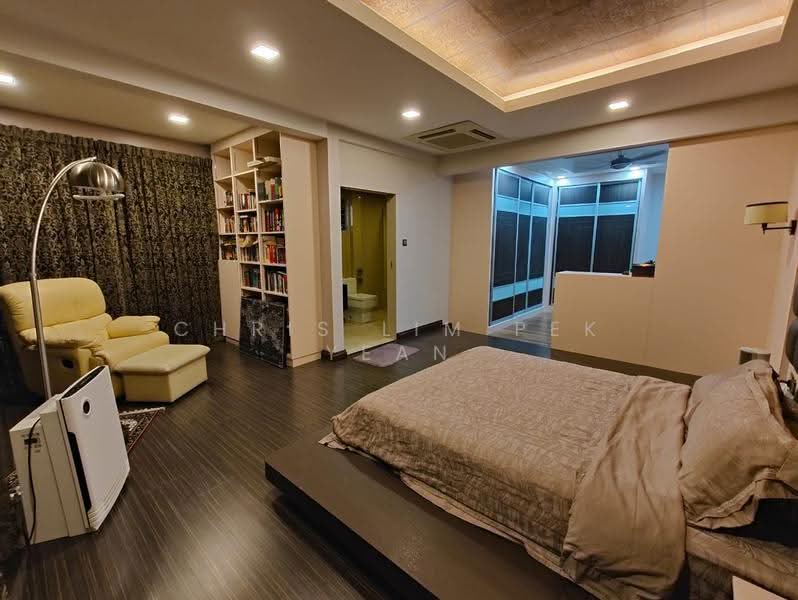 Rumah Berkembar untuk Dijual di Bandar Sungai Long (Selangor) - Chris Lim Pek Yean - Bedroom - PropertyGuru.com.my